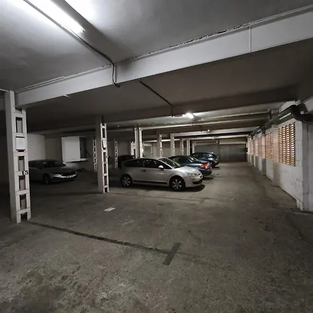 Beniskyland If Apartamento